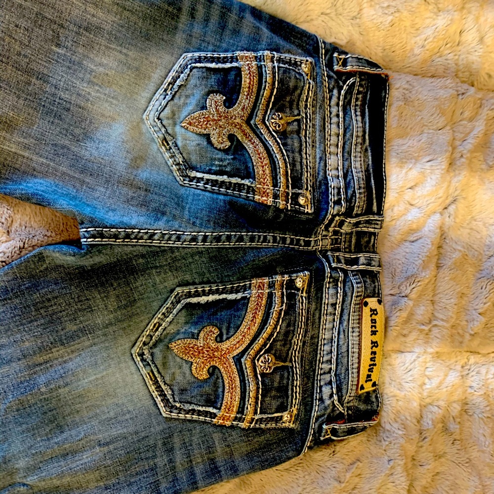 Rock revival capris